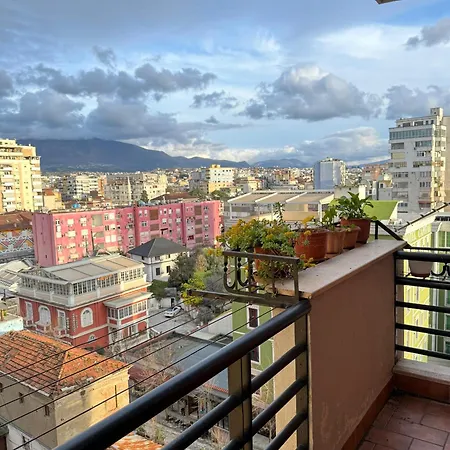 Centre Lions Gate 14 Apartament