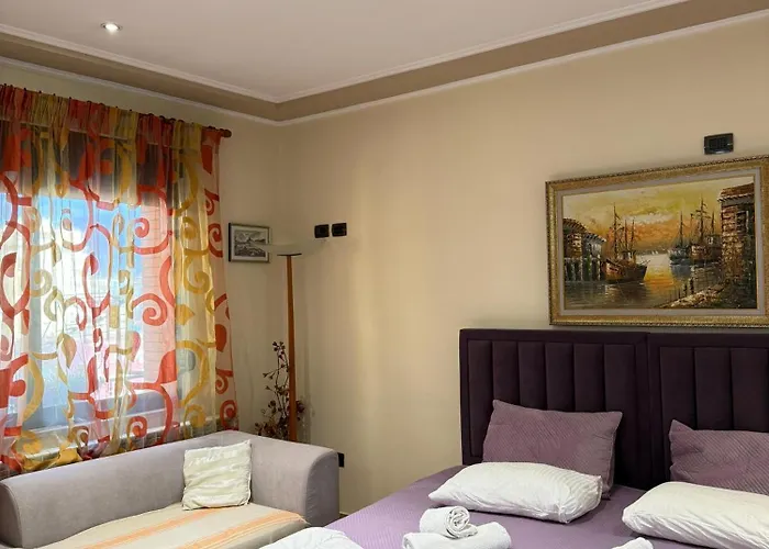 Centre Lions Gate 14 Appartement *