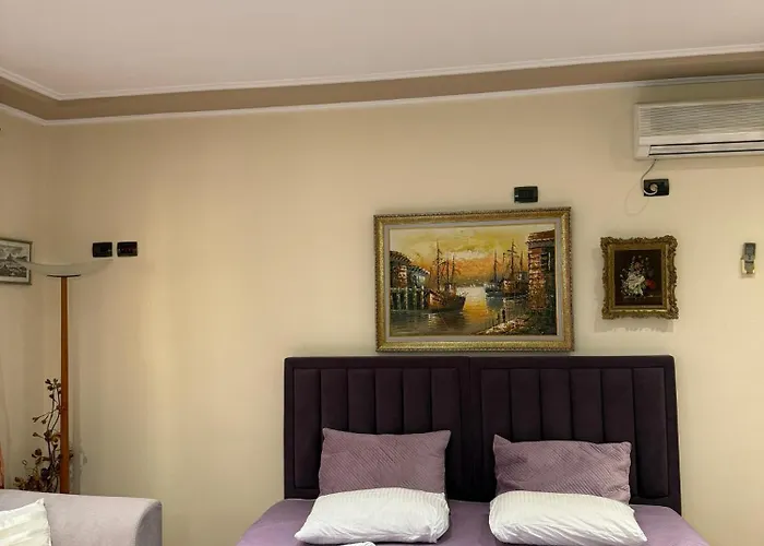 Centre Lions Gate 14 Appartement *